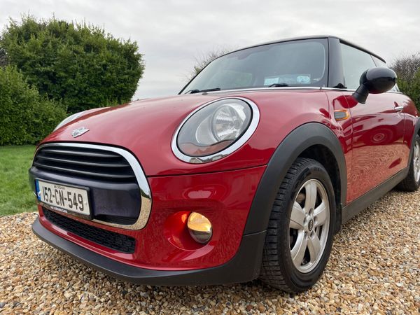 Mini Cooper Hatchback, Petrol, 2015, Red