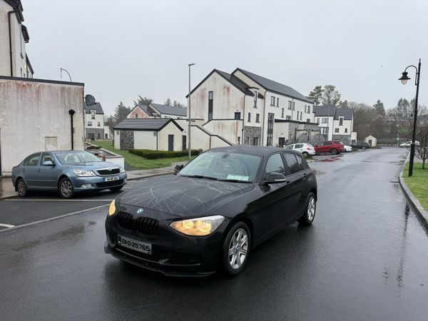 BMW 1-Series Estate/Jeep, Petrol, 2013, Black