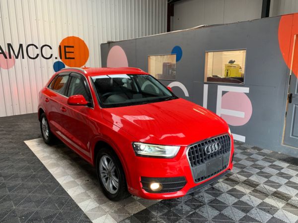 Audi Q3 SUV, Petrol, 2015, Red