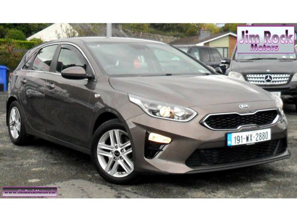 Kia Ceed Hatchback, Diesel, 2019, Brown