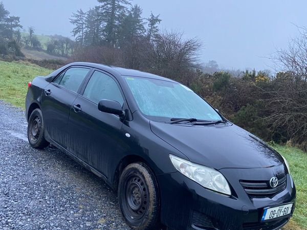 Toyota Corolla Saloon, Petrol, 2009, Black