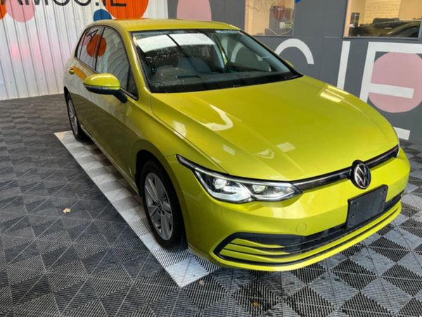 Volkswagen Golf Hatchback, Petrol Hybrid, 2021, Yellow