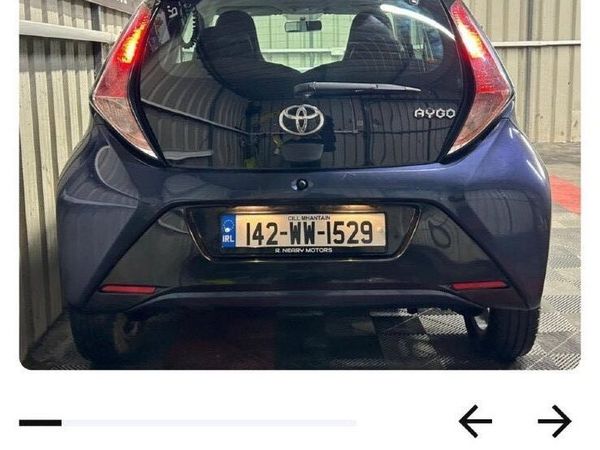 Toyota Aygo Hatchback, Petrol, 2014, Blue