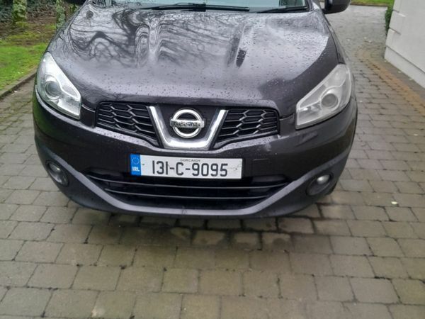 Nissan Qashqai Hatchback, Diesel, 2013, Black