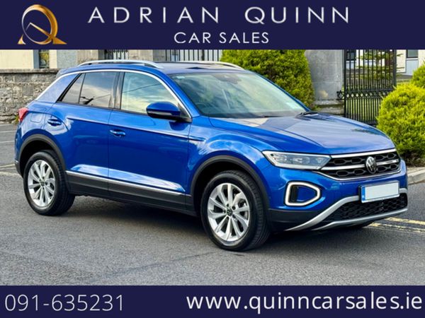 Volkswagen T-Roc Hatchback, Petrol, 2023, Blue