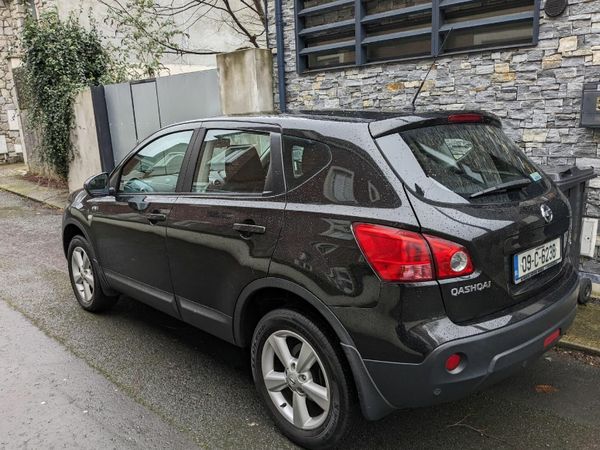 Nissan Qashqai Hatchback, Diesel, 2009, Black