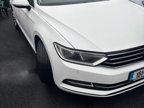 Volkswagen Passat Estate, Diesel, 2015, White