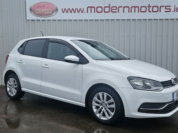 Volkswagen Polo Hatchback, Petrol, 2016, White