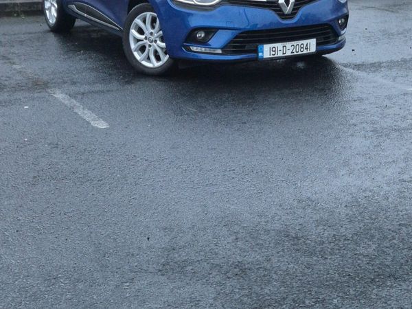 Renault Clio Hatchback, Petrol, 2019, Blue