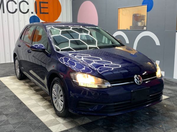 Volkswagen Golf Hatchback, Petrol, 2019, Blue