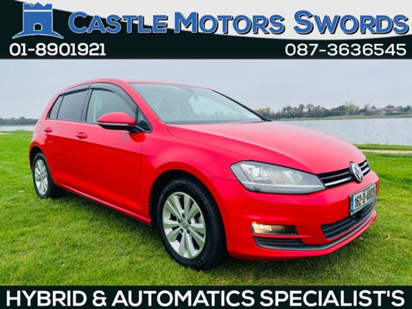 Volkswagen Golf Hatchback, Petrol, 2016, Red