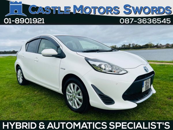Toyota Aqua Hatchback, Petrol Hybrid, 2020, White