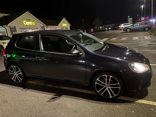 Volkswagen Golf Hatchback, Diesel, 2010, Black