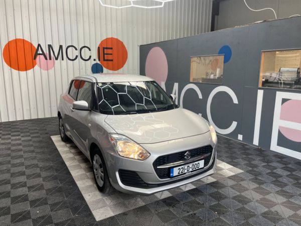 Suzuki Swift Hatchback, Petrol, 2022, Silver