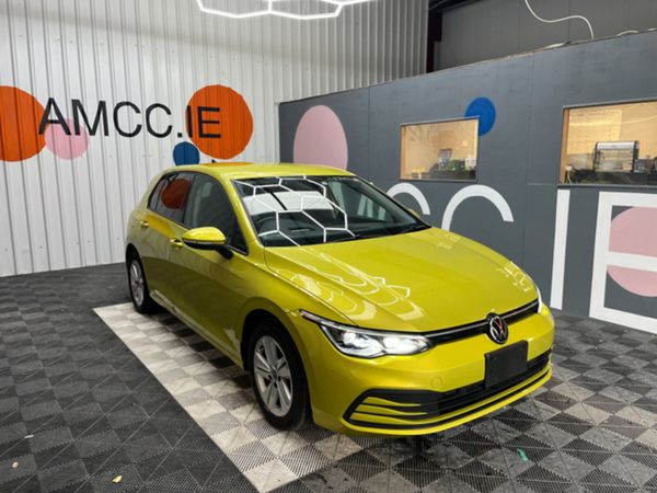 Volkswagen Golf Hatchback, Petrol, 2021, Yellow