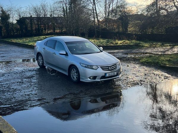 Honda Accord Saloon, Diesel, 2013, Grey