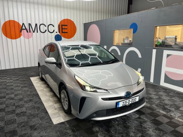 Toyota Prius Saloon, Petrol Hybrid, 2022, Silver