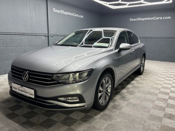 Volkswagen Passat Saloon, Diesel, 2021, Grey