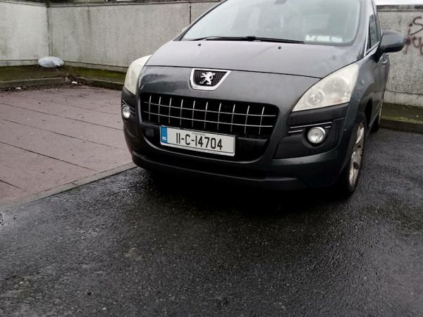 Peugeot 3008 MPV, Diesel, 2011, Grey