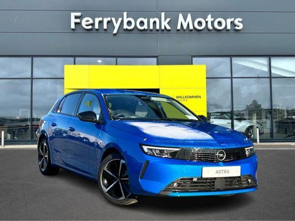 Opel Astra Hatchback, Petrol, 2026, Blue