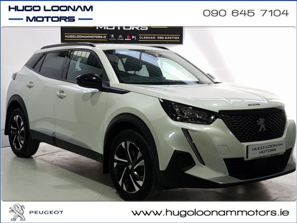 Peugeot 2008 MPV, Petrol, 2023, White