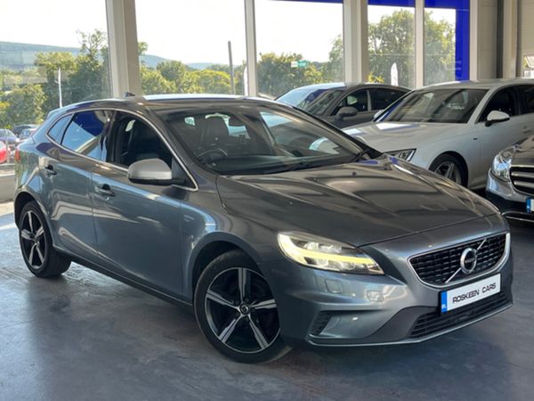 Volvo V40 Hatchback, Diesel, 2016, Grey