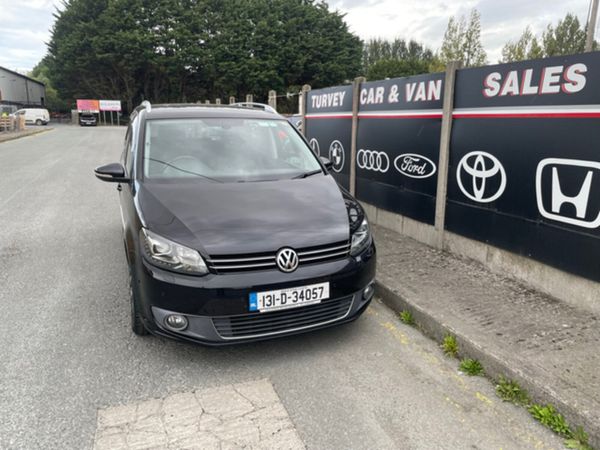 Volkswagen Touran MPV, Petrol, 2013, Black