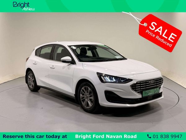 Ford Focus Hatchback, Petrol, 2023, White