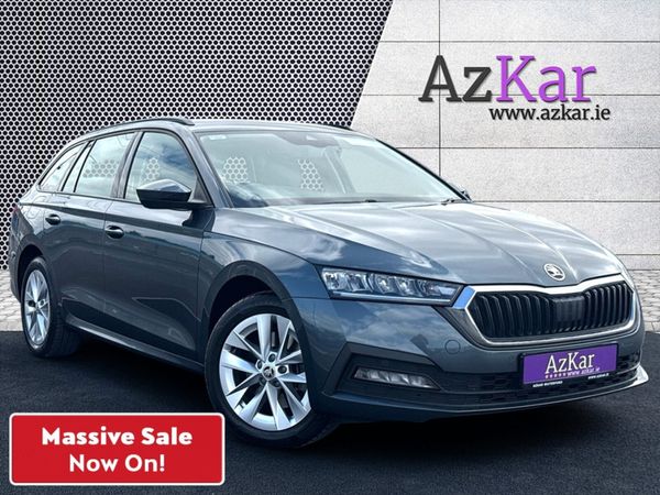 Skoda Octavia Estate, Petrol Plug-in Hybrid, 2022, Grey