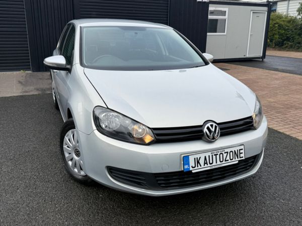Volkswagen Golf Hatchback, Petrol, 2009, Silver
