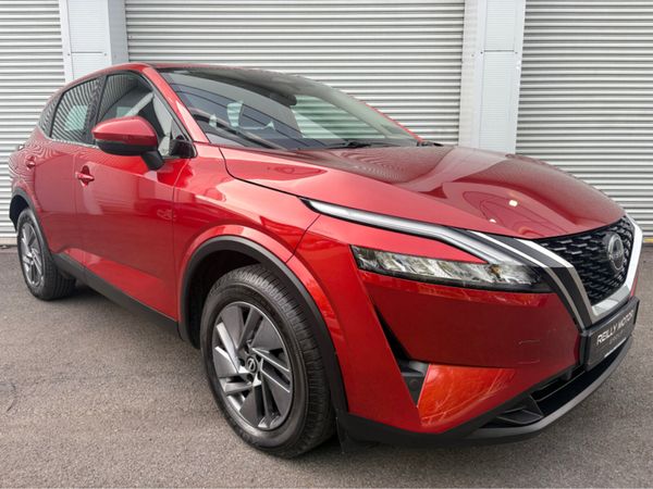 Nissan Qashqai SUV, Petrol, 2022, Red