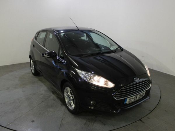 Ford Fiesta Hatchback, Petrol, 2013, Black