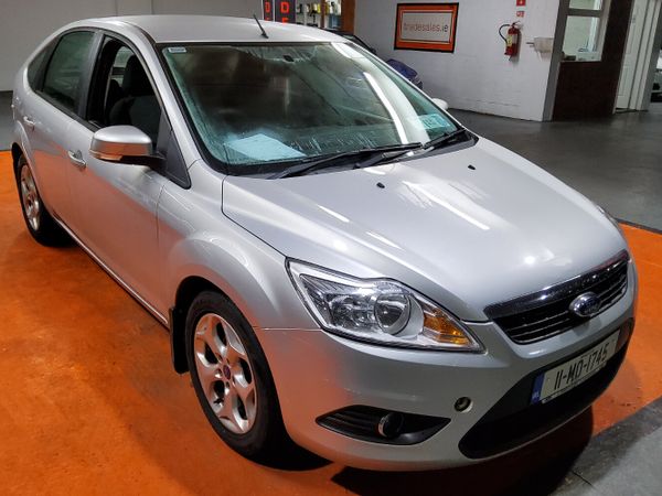 Ford Focus Hatchback, Diesel, 2011, Silver