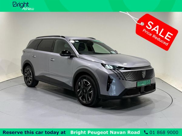 Peugeot 5008 MPV, Petrol, 2025, Grey