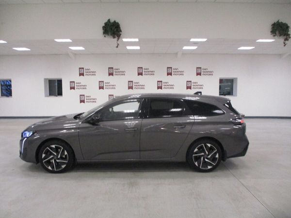 Peugeot 308 Estate, Petrol, 2023, Grey