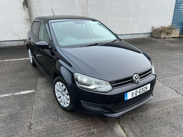 Volkswagen Polo Hatchback, Petrol, 2011, Black