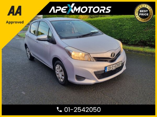 Toyota Yaris Hatchback, Petrol, 2013, Purple