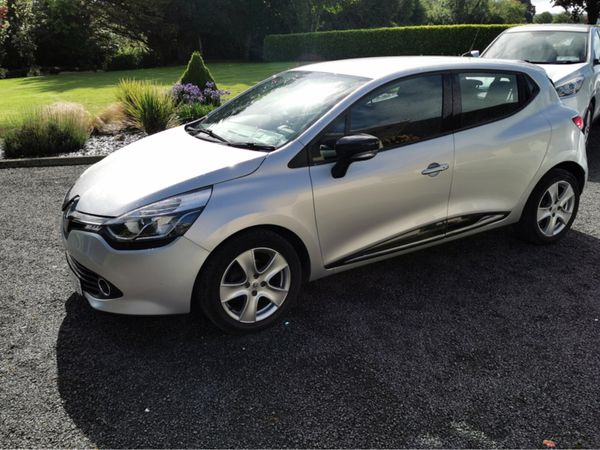 Renault Clio Hatchback, Petrol, 2013, Silver