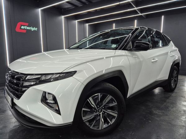 Hyundai Tucson MPV, Diesel, 2022, White