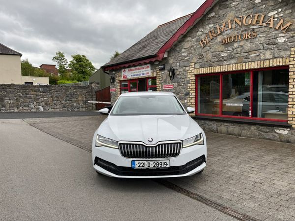 Skoda Superb Hatchback, Diesel, 2022, White