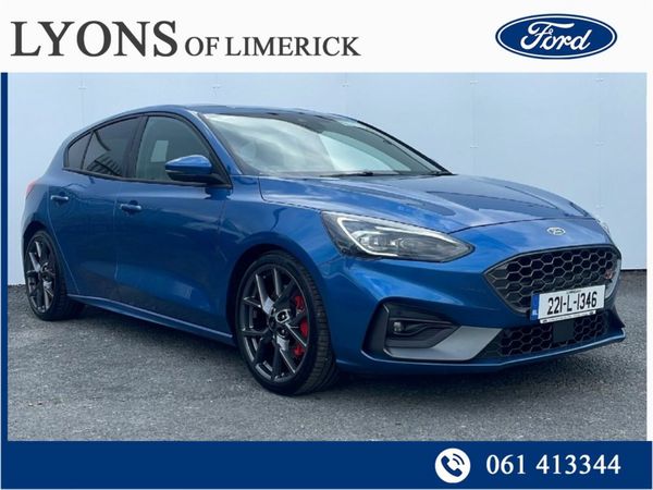 Ford Focus Hatchback, Diesel, 2022, Blue