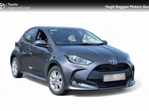 Toyota Yaris Hatchback, Petrol Hybrid, 2022, Grey
