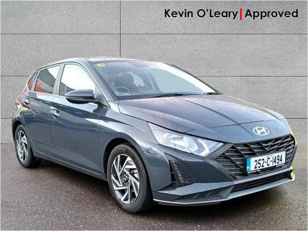 Hyundai i20 Hatchback, Petrol, 2025, Grey