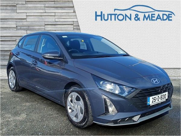 Hyundai i20 Hatchback, Petrol, 2025, Grey
