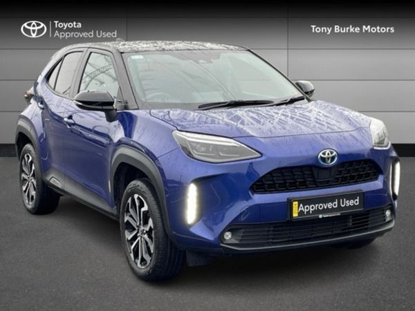 Toyota Yaris Cross SUV, Petrol Hybrid, 2024, Blue