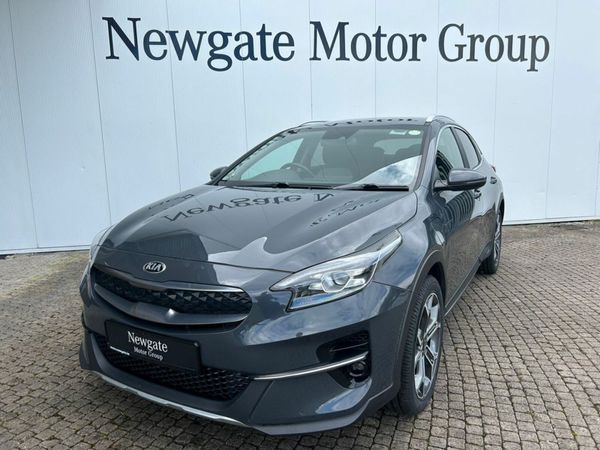 Kia XCeed Hatchback, Petrol Plug-in Hybrid, 2021, Grey