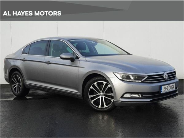 Volkswagen Passat Saloon, Diesel, 2019, Grey