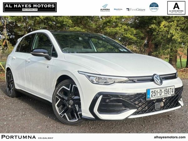 Volkswagen Golf Estate, Diesel, 2025, White