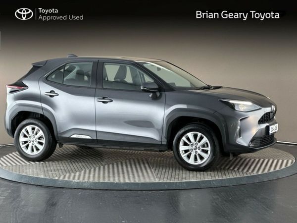 Toyota Yaris Cross Hatchback, Petrol Hybrid, 2024, Grey