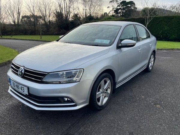 Volkswagen Jetta Saloon, Petrol, 2016, Silver